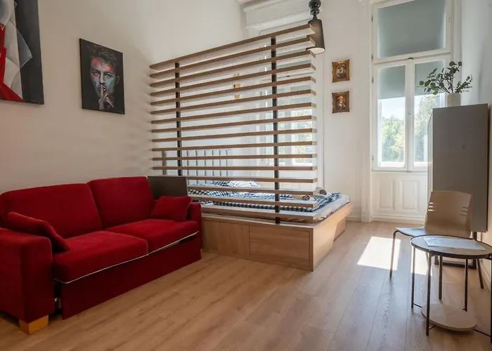 Castle Garden * Budapest